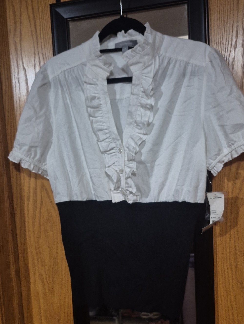 NY Collection Two-Tone Ruffled V-Neck Blouse - White and Black